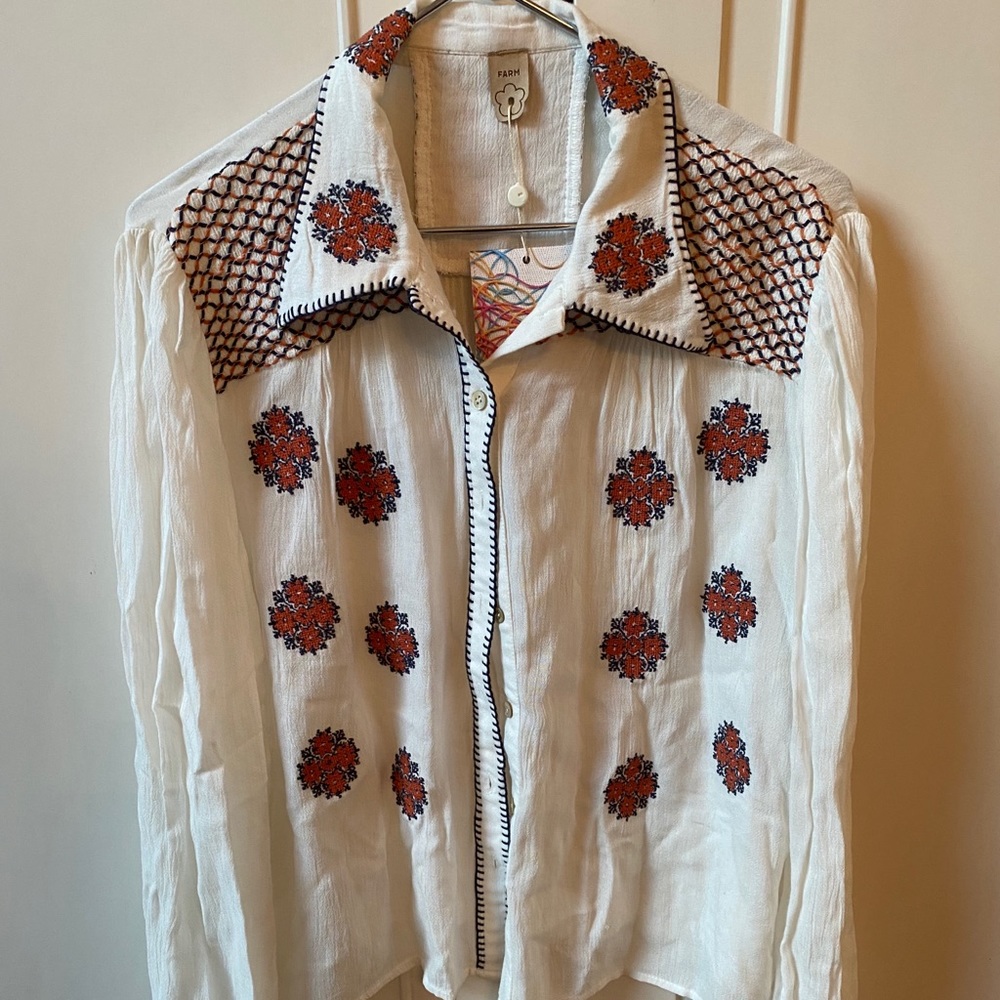 {Brand NEW} Button Down